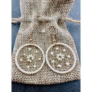 Ivory & Gold Tone Delicate Beaded Dreamcatcher Earrings